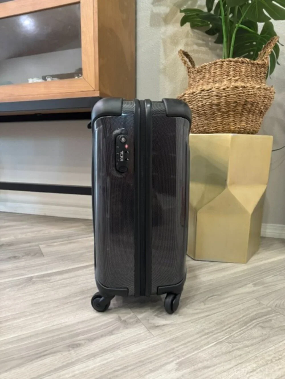 TUMI Vapor 22